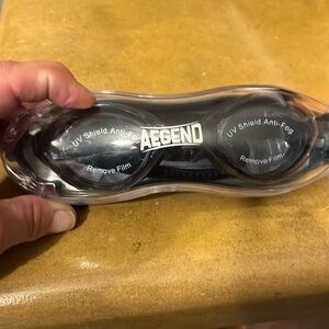 Never used Aegend UV shield, anti fog black goggles